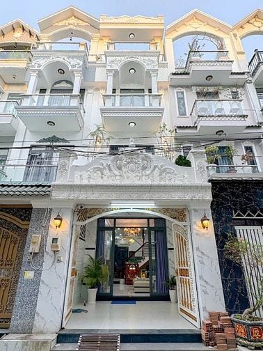 Bán nhà phố Đặng Thùy Trâm - Nhà đẹp dọn vài ở ngay hoặc cho thuê 