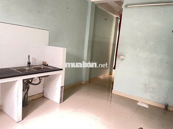 Cho thuê nhà làm văn phòng hoặc ở - phù hợp cho gia đình nhỏ 3-4 người