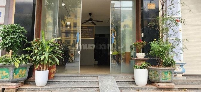 cho thuê nhà làm văn  phòng kinh doanh , dạy học, dạy tiếng anh...