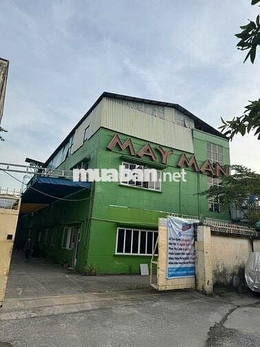 Cho thuê 1500m2 ngay sát đường trường trinh