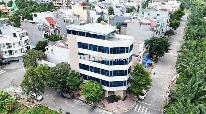 Bán Toà Nhà Trung Tâm Tp Dĩ An, liền kề Siêu Thị Go