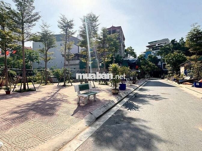 💯LÊ TRỌNG TẤN- HÀ ĐÔNG- Ô TÔ ĐỖ GẦN
💥DT 40M2 x 5T x 3 NGỦ x 7.3 TỶ