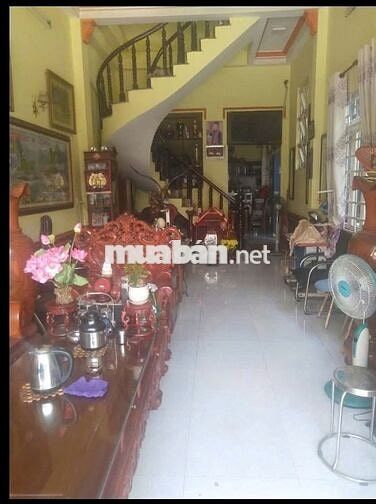 Nhà mặt tiền 150m2, 3 PN, có phòng trọ thu nhập 12 triệu dĩ an ,TP.HCM