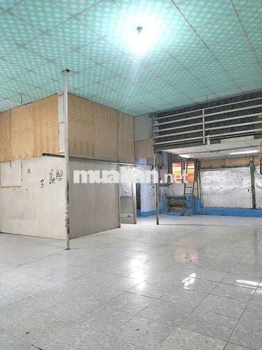 Nhà 100m2 - Có Gác - Có phòng.