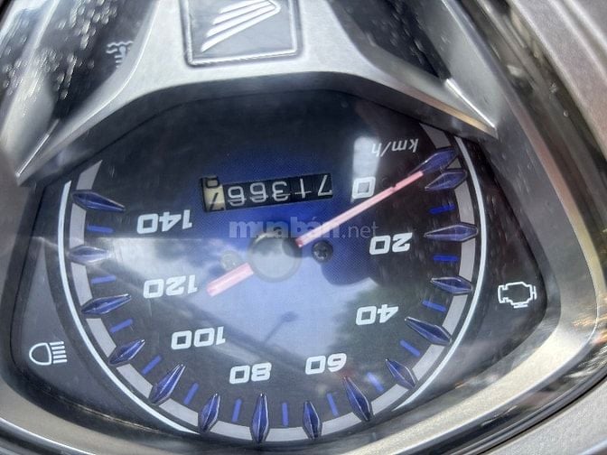 Bán xe máy air blade 2011 nguyên bản, chính chủ.