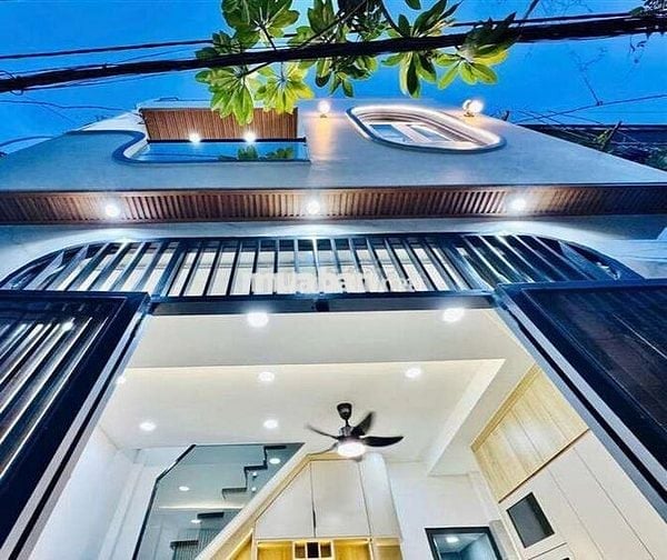 Hẻm xe hơi, nhà mới xinh, 25m, 2 tầng ,giá 3 tỷ 39