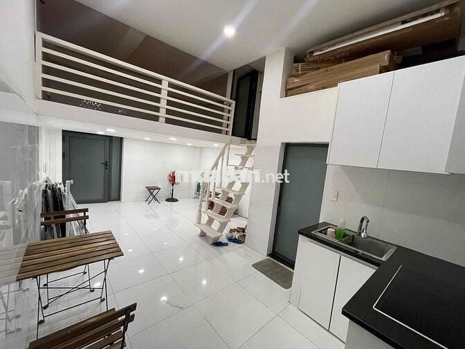 PHÒNG TRỌ RỘNG RÃI QUẬN 1 - MẶT TIỀN 86 VÕ VĂN KIỆT - 35M2 - CHỈ 6 TRI