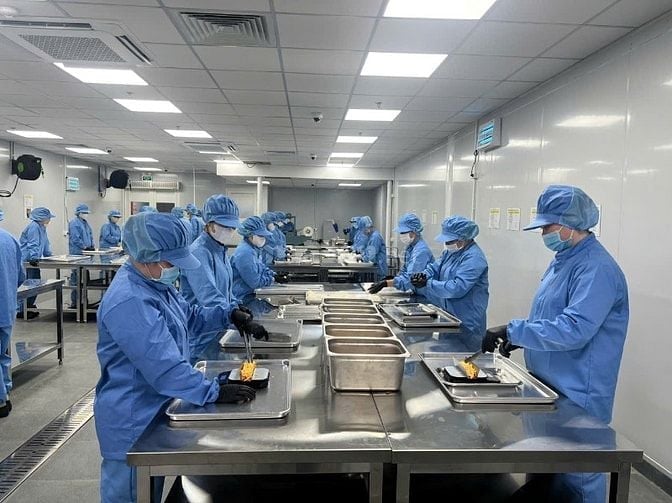 Tuyển gấp 100 nhân viên đóng gói