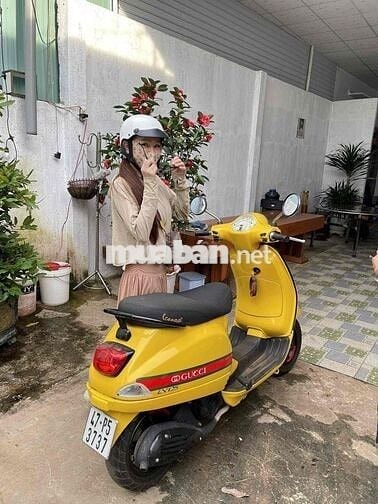 Dư ko đi thanh lí nhanh e bé màu zàng 3737 1x Lh 0