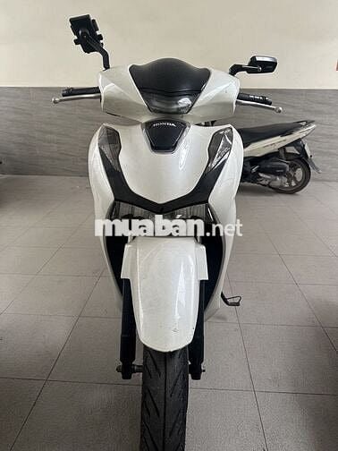 Honda SH 125 CBS 2022 Trắng 10000 km