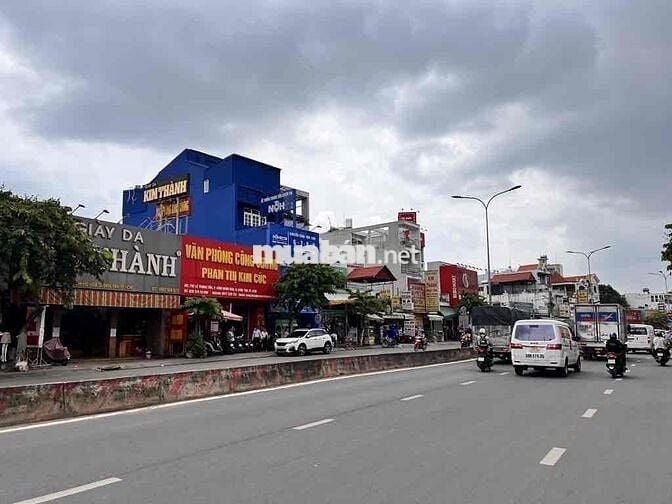 LÊ TRỌNG TẤN- XE TẢI ĐẬU CỬA-120m2- CHỈ 6x tỉ