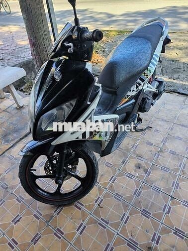 Yamaha Nouvo LX Trắng đen Zin