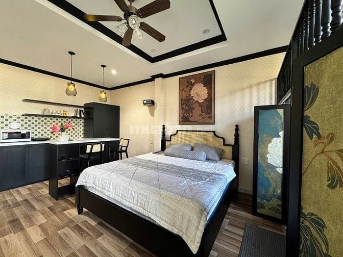 Nhà cao 7 Tầng, có thang máy Mặt tiền Nguyễn Công Trứ, giá chỉ 43,5tỷ