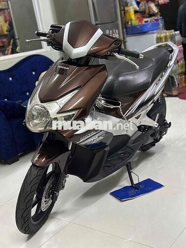 Honda Air Blade 2010 màu Nâu bạc
