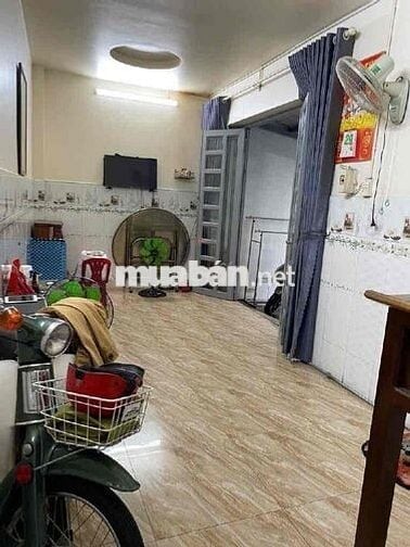 2.39 tỷ có nhà Bình Tân, dt 19m2, sổ riêng, ngay Ngã tư 4 xã