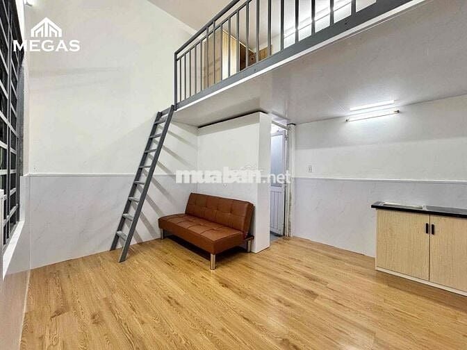 DUPLEX 2TR5 NGAY ĐẠI HỌC NGUYỄN TẤT THÀNH