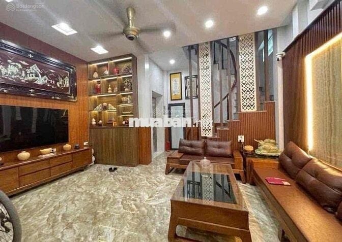 HIẾM CÓ, BÁN GẤP NHÀ TRẦN XUÂN HOÀ, P7,QUẬN 5.GIÁ:5Tỷ710/55.2m2.SỔ SẴN