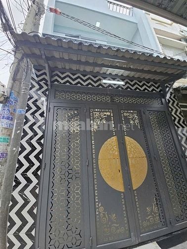 BÁN Gấp nhà Trương Định P.Bến Thành Q1, HXH, giá 3ty5 40m2, lh ngay đi