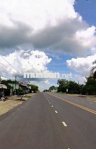 Chủ chuyển về quê sinh sống nhờ bán giúp