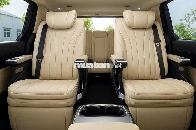 Kia Carnival 1.6T HEV (2 Ghế VIP) Giảm 80 TRIỆU