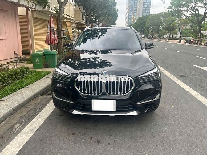BMW X1 sDrive18i 2021 Đen 45.000 km
