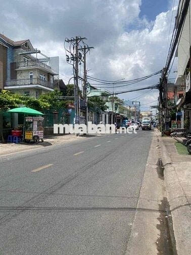 Nhà Mặt Tiền trung tâm Biên Hoà ngang 7m giá ngộp