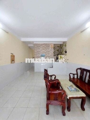 Cho Thuê Nhà 1 Lầu Lộ Ô Tô. Giá 4 Triệu. Có 2 Phòng Ngủ KDC Hoàng Quân