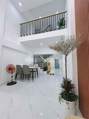 Ngã Tư Hàng Xanh Bình Thạnh 3Tầng Đúc Không Lộ Giới Hẻm 4m 45m2 6.xTỷ