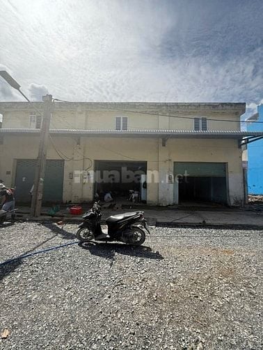 Cho thuê 3 kho mặt tiền đường An Dương Vương, Phường 16, Quận 8