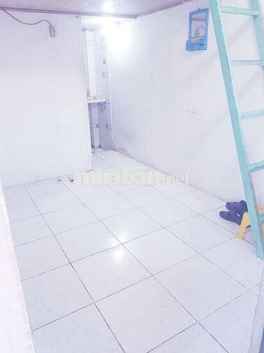 Phòng trọ 16m p10 đường quang trung, gò vấp giá 1,900 ngàn