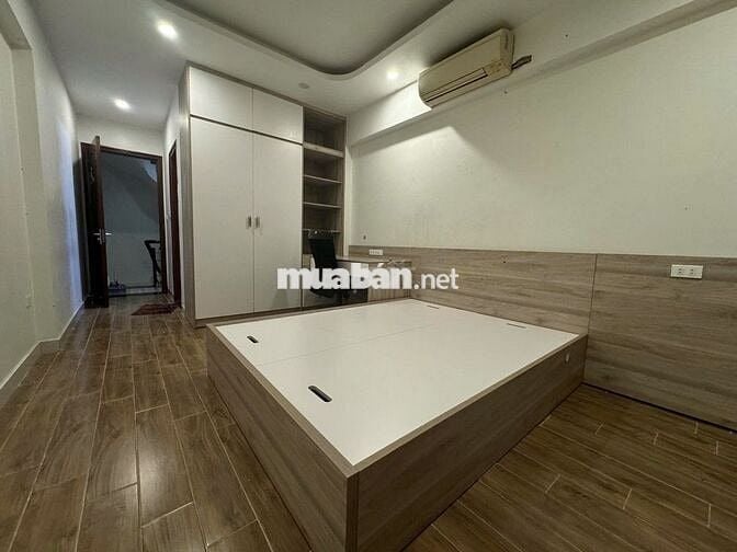 Cho thuê nhà riêng ngõ 156 Hồng Mai - 35m2 - 5 tầng