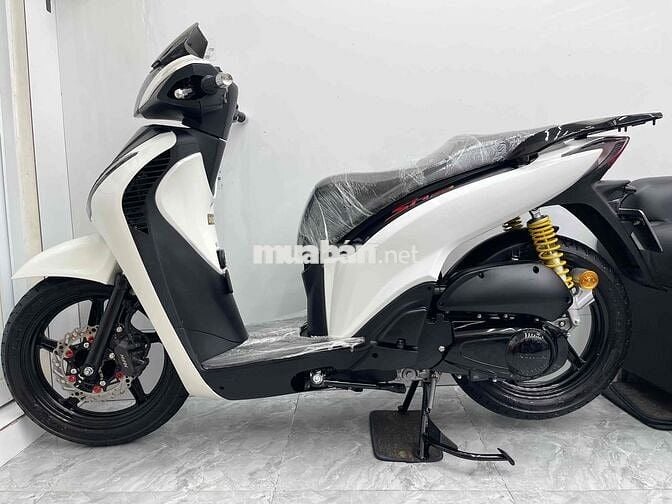 Honda SH150 2014 Độ Full Ý Trắng