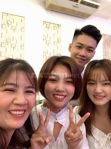 TUYỂN NHÂN VIÊN SỬ DỤNG THÀNH THẠO TIN HỌC VĂN PHÒNG