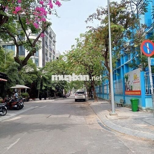 Ngộp nặng.Giảm sâu còn 18.5T - MẶT TIỀN 6 TẦNG, KHU CƯ XÁ BẮC HẢI Q.10