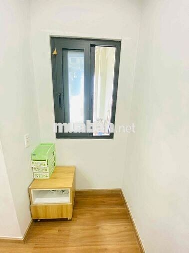 Cho thuê Bcons Garden 2pn-2wc giá 5.8tr, full nội thất, ở liền được