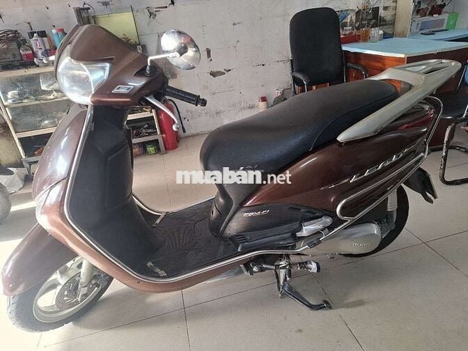 Honda Lead màu Nâu