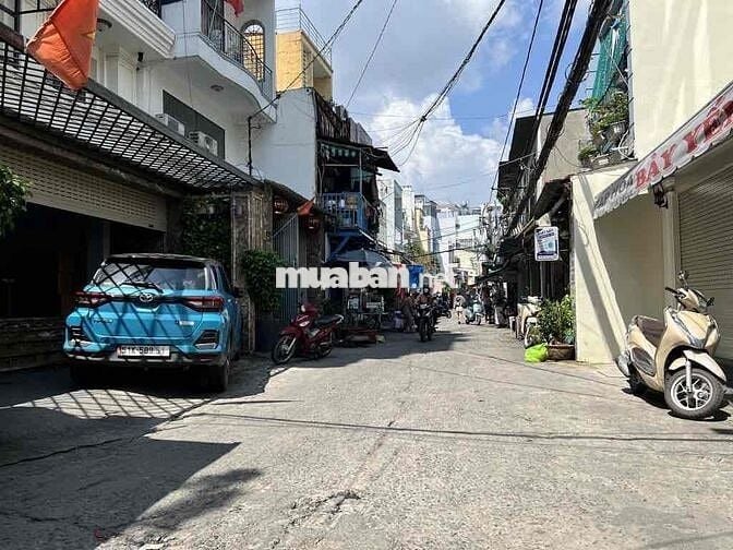 82m2- Vũ Tùng- Ngang gần 6m cách Mt 20m- Oto sát nhà- ko lỗi -8ty95