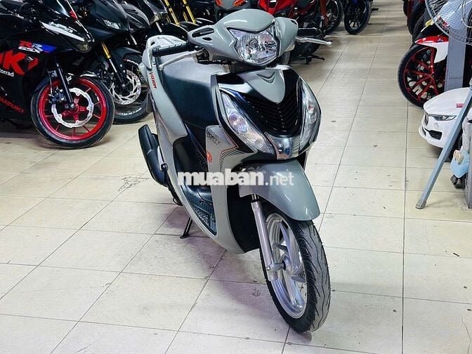 XE MÁY THỊNH PHÁT - VISION XÁM XI MĂNG 2025 LƯỚT