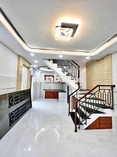 NHÀ MỚI ĐẸP 100% ĐÚC 1 LẦU 4.1 X 8 HƯƠNG LỘ 2. P.BÌNHTRỊ ĐÔNG.BÌNH TÂN