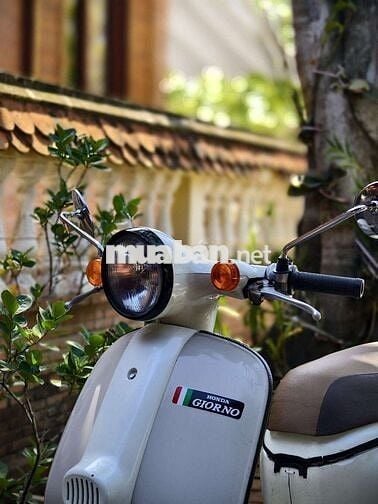 Em bán chiếc Honda Giorno 2 thì 50cc