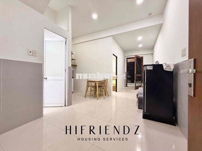 CĂN HỘ 1 PHÒNG NGỦ TÁCH BẾP FULL NỘI THẤT NGAY TRUNG TÂM TÊN LỬA