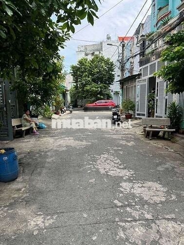 Nhà hẻm xe hơi Phan Huy Ích p14 dt 4.1x13.5m 2 lầu 3pn