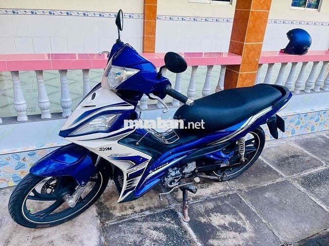 còn dư em xe nên bán