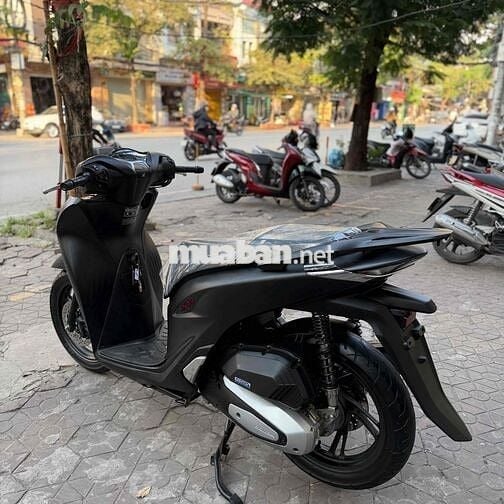 Bán xe Sh 125/2023 bao sang tên đổi chủ