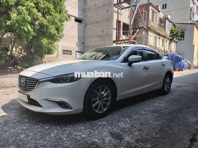 Mazda 6 2017 2.0 Trắng 100.000 km