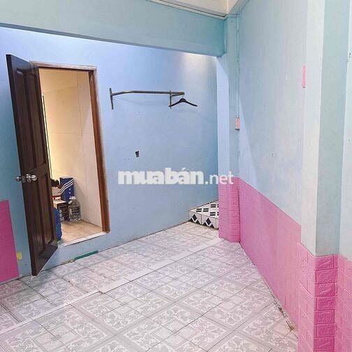 CHO SV NỮ THUÊ PHÒNG Ở LẦU 1 DƯỚI CHỦ BÁN SHOP QUẦN ÁO