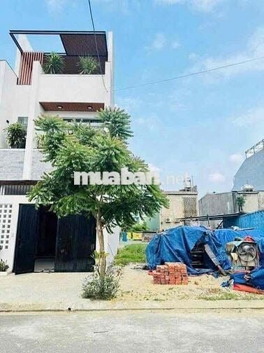 Bán đất ngay chợ Trừ Văn Thố , mặt tiền đường 30m , sổ hồng riêng