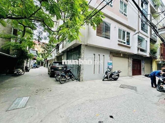 Mặt bằng làm kho 30m² mặt ngõ rộng phố Minh Khai ô tô ra vào thoải mái