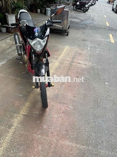 Suzuki Raider Đỏ đen Số sàn