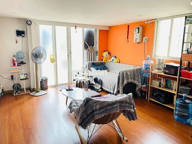 căn hộ tập thể có gác lửng nguyễn công trứ trung tâm quận 1